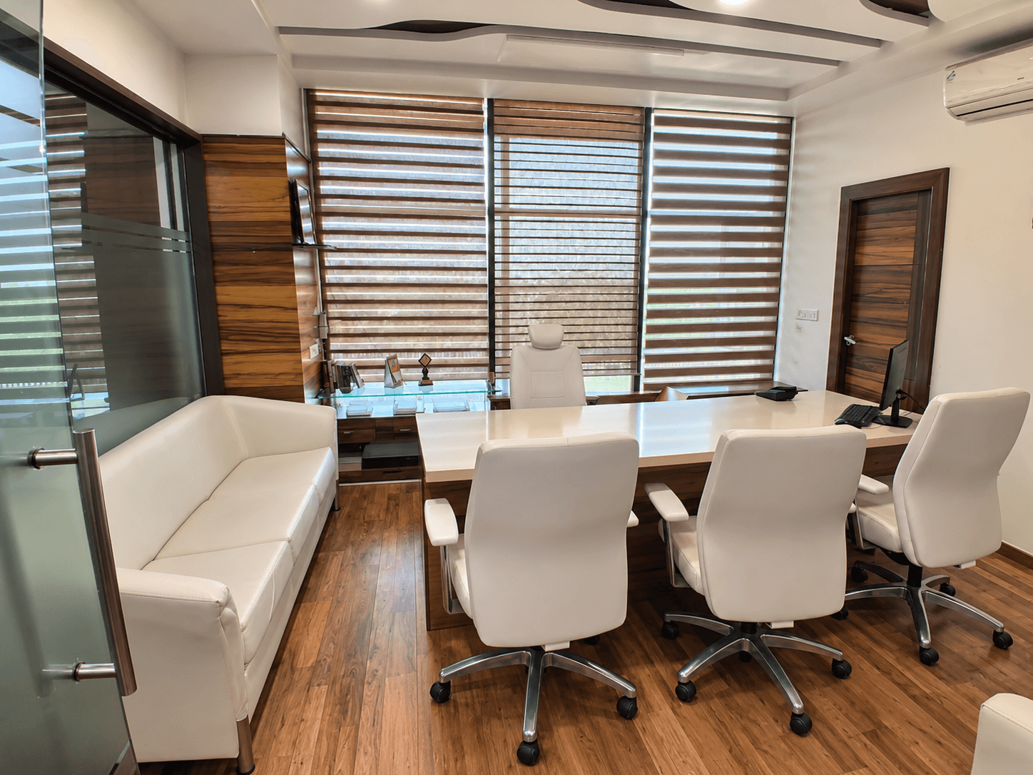 Iscon Elegance